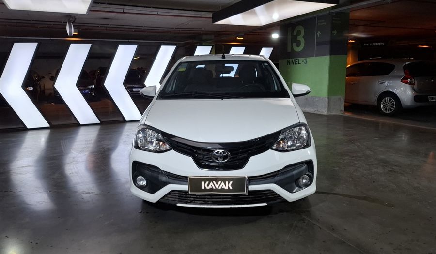 Toyota Etios 1.5 XLS Sedan 2021