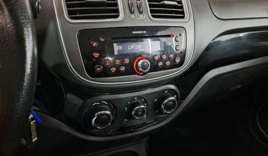 Fiat Palio 1.4 ATTRACTIVE Hatchback 2017