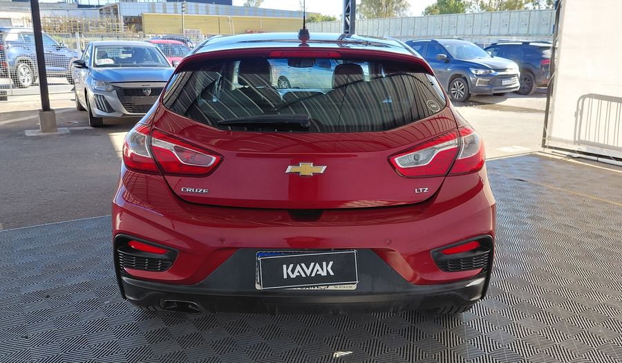 Chevrolet Cruze Ii 1.4 LTZ PLUS AT Hatchback 2018