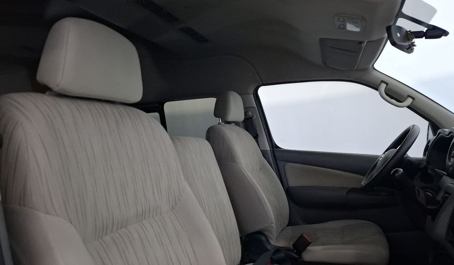 Nissan Nv350 Urvan 2.5 15 PASAJEROS AMPLIA A/A PAQ SEG Van 2020