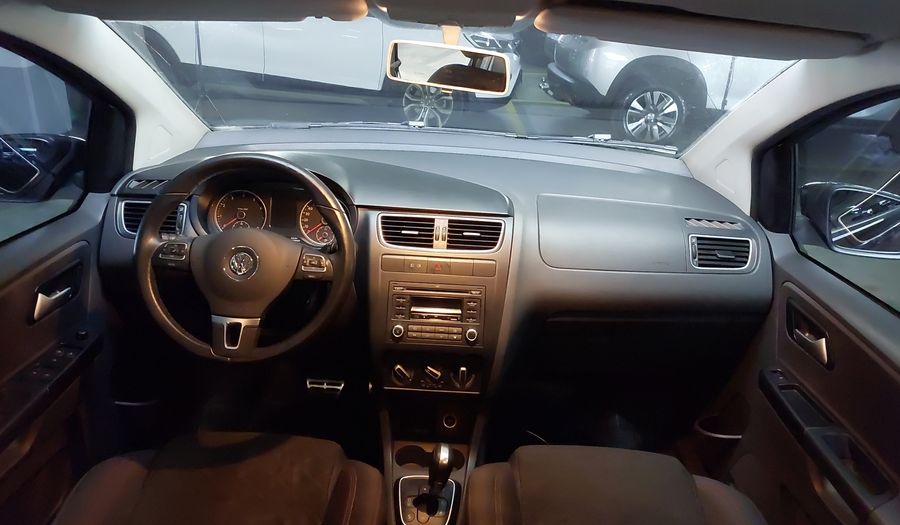 Volkswagen Fox 1.6 VHT TOTAL FLEX PRIME I-MOTION Hatchback 2013