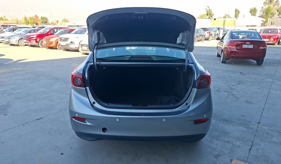 Mazda 3 1.6 S AUTO Sedan 2015