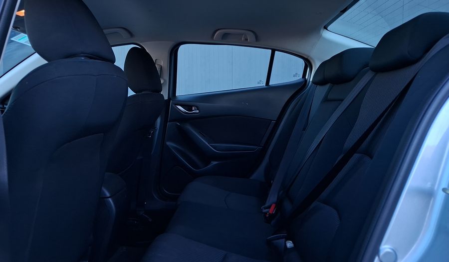 Mazda 3 1.6 S AUTO Sedan 2015