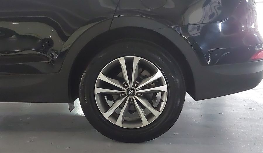 Hyundai Santa Fe 3.3L V6 5L AUTO 4WD Suv 2016
