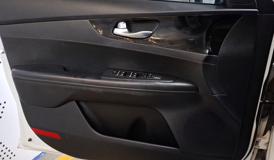 Kia Forte 2.0 EX PREMIUM AUTO Sedan 2019