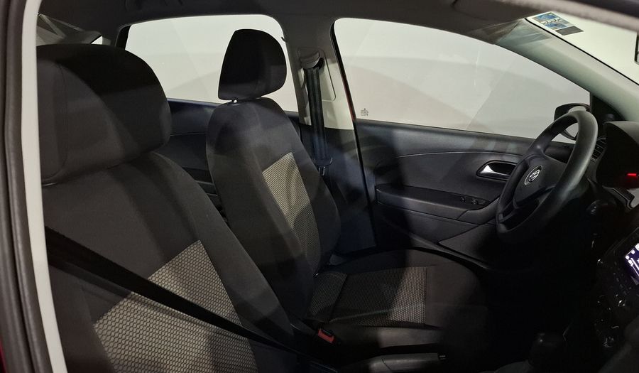 Volkswagen Vento 1.6 STARTLINE AUTO Sedan 2021