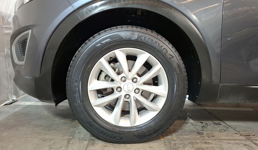 Kia Sorento 2.4 LX AT Suv 2017