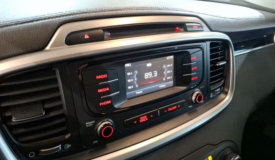 Kia Sorento 2.4 LX AT Suv 2017