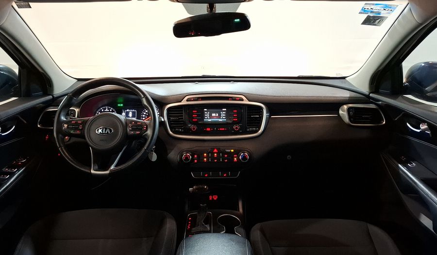 Kia Sorento 2.4 LX AT Suv 2017
