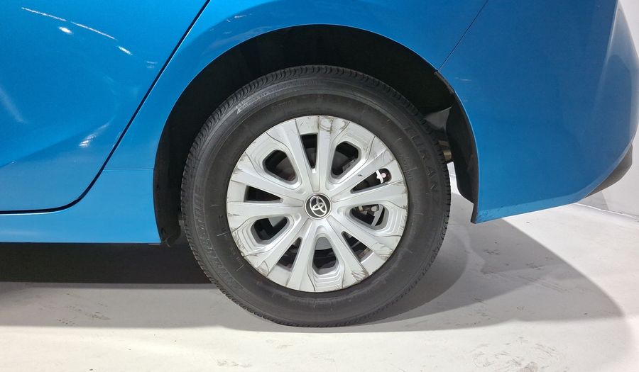 Toyota Prius 1.8 HYBRID BASE Hatchback 2019