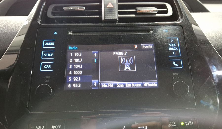 Toyota Prius 1.8 HYBRID BASE Hatchback 2019