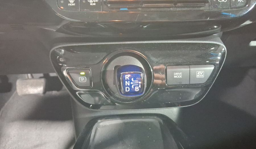 Toyota Prius 1.8 HYBRID BASE Hatchback 2019