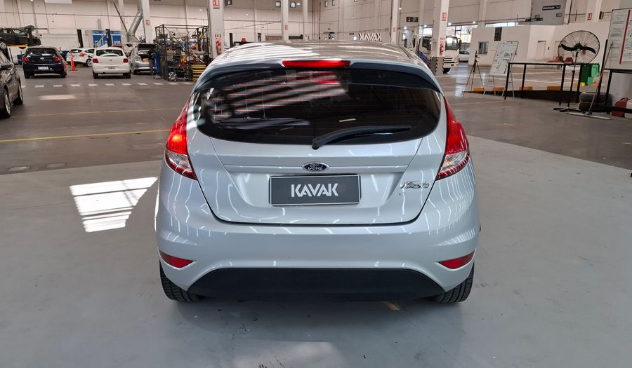 Ford Fiesta Kinetic Design 1.6 S PLUS Hatchback 2014