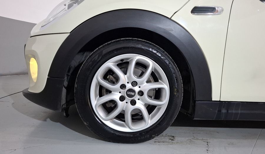 Mini Cooper 1.5 COOPER CHILI AT Hatchback 2017