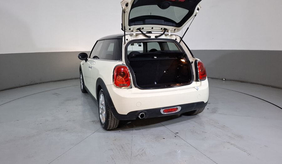 Mini Cooper 1.5 COOPER CHILI AT Hatchback 2017