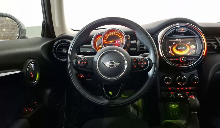 Mini Cooper 1.5 COOPER CHILI AT Hatchback 2017