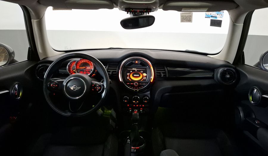 Mini Cooper 1.5 COOPER CHILI AT Hatchback 2017