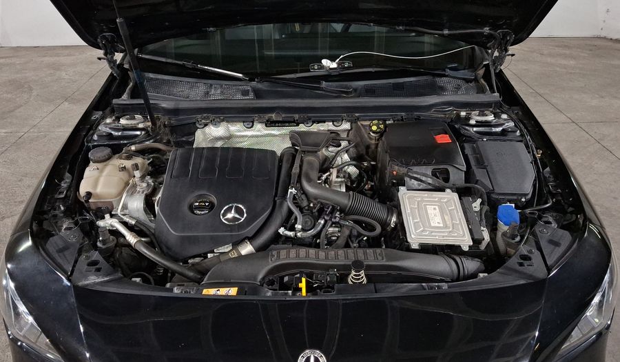 Mercedes Benz Clase Cla 1.3 CLA 200 PROGRESSIVE DCT Coupe 2022