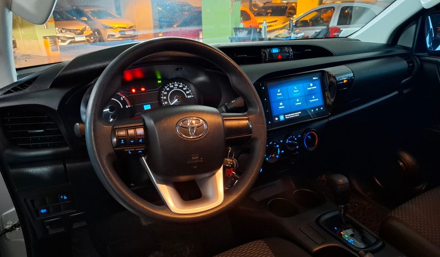 Toyota Hilux 2.4 TDI DX C/D AUTO Pickup 2025