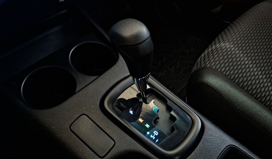 Toyota Hilux 2.4 TDI DX C/D AUTO Pickup 2025