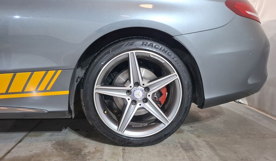 Mercedes Benz Clase C 2.0 250 AT Convertible 2017