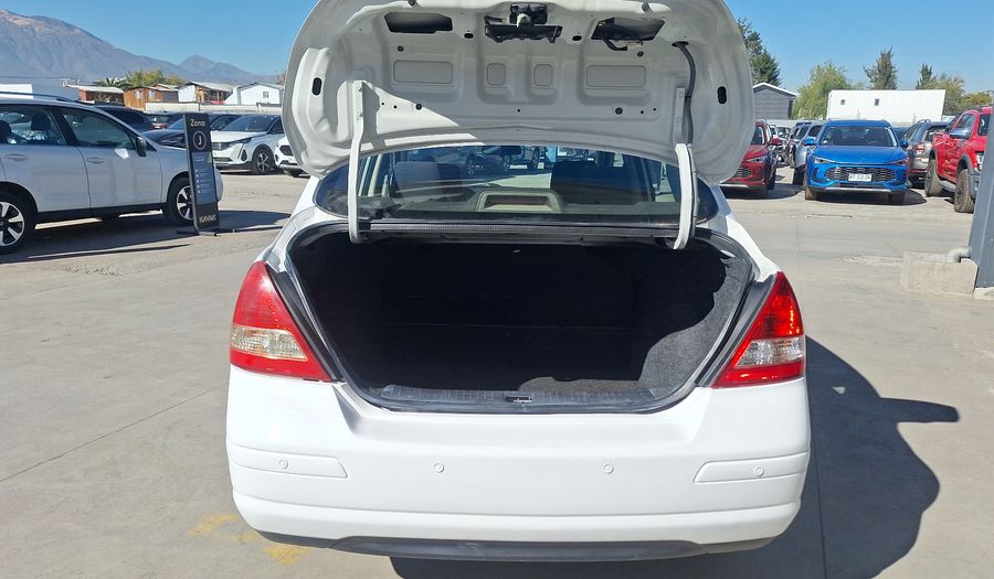 Nissan Tiida 1.6 S AC Sedan 2014