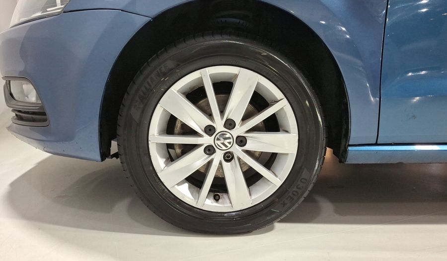 Volkswagen Polo 1.6 STD. Hatchback 2018