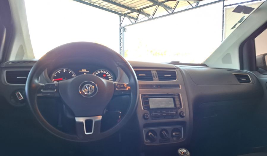 Volkswagen Suran 1.6 HIGHLINE Wagon 2014