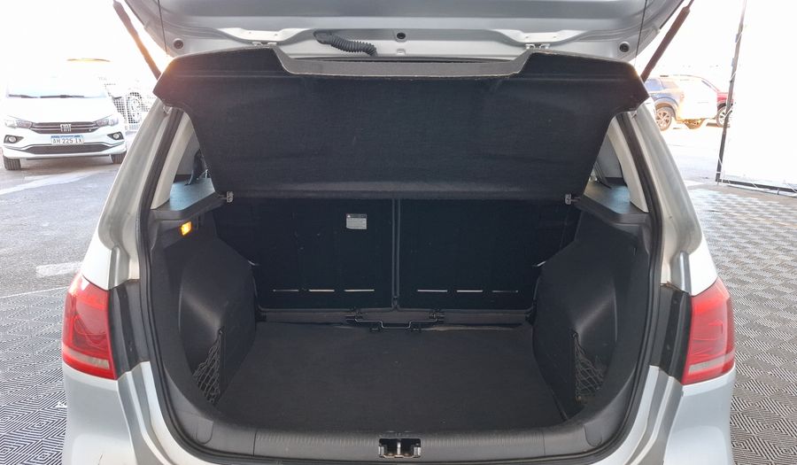 Volkswagen Suran 1.6 HIGHLINE Wagon 2014