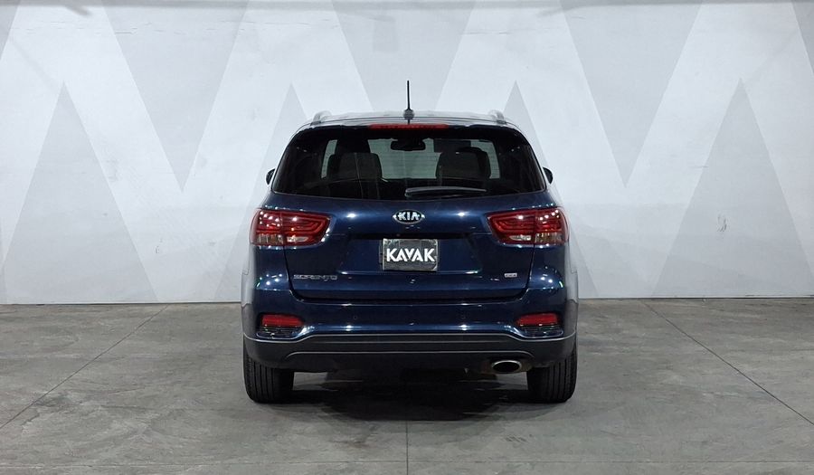 Kia Sorento 2.4 LX AUTO Suv 2019