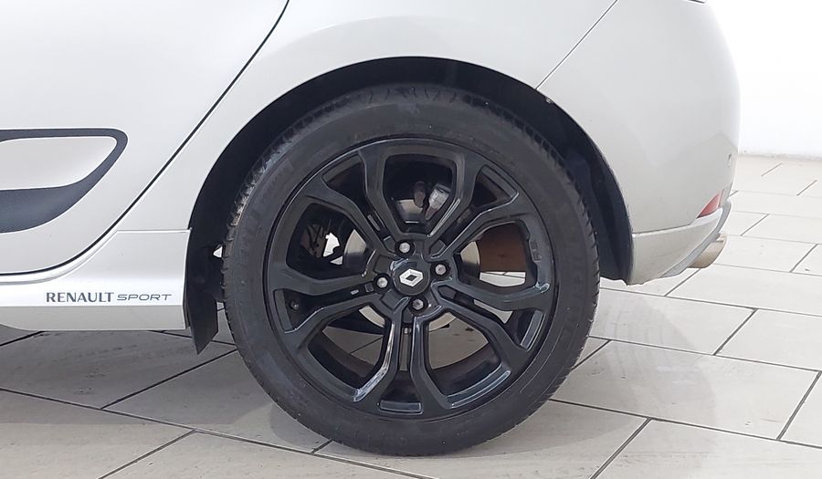 Renault Sandero 2.0 16V HI-FLEX RS Hatchback 2017