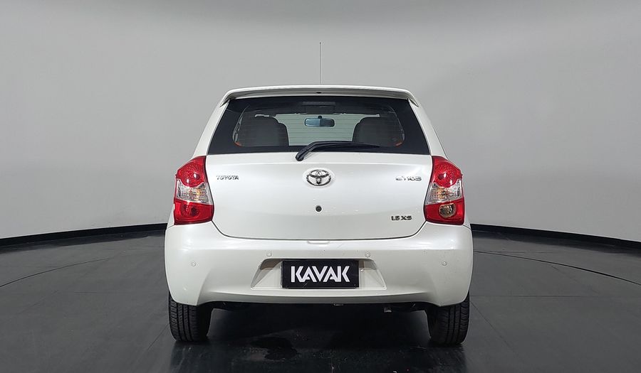 Toyota Etios 1.5 T-FLEX XS Hatchback 2016