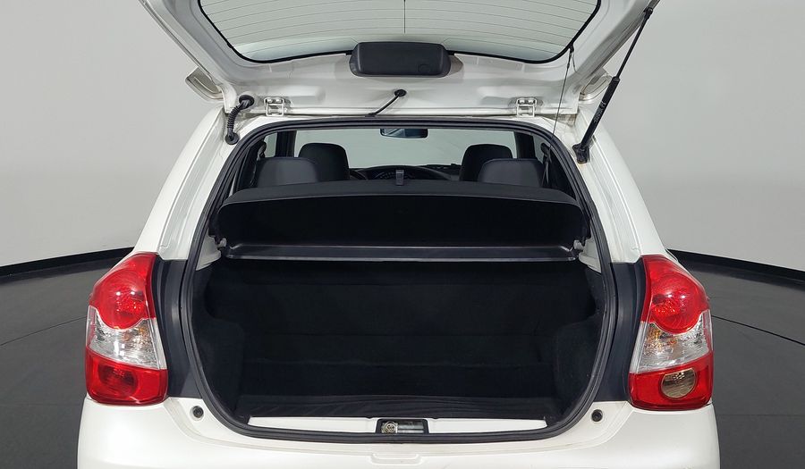 Toyota Etios 1.5 T-FLEX XS Hatchback 2016