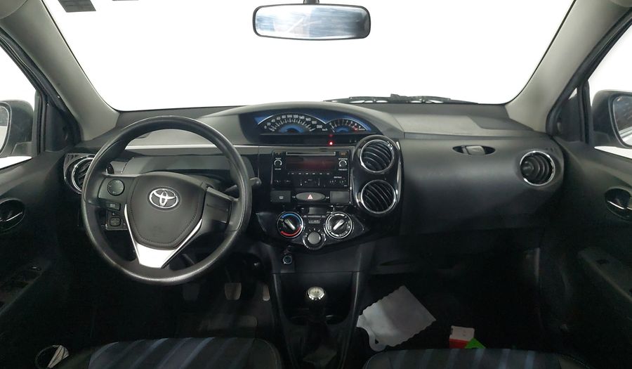 Toyota Etios 1.5 T-FLEX XS Hatchback 2016