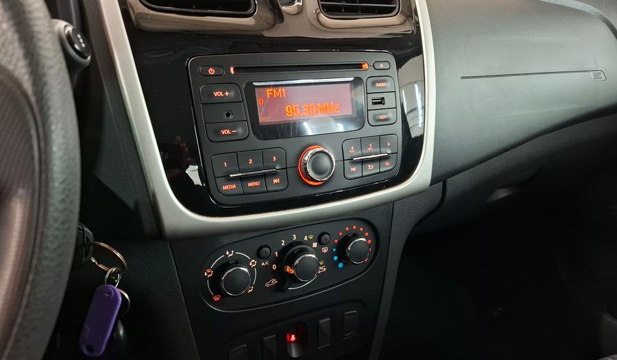Renault Sandero 1.6 EXPRESSION PACK Hatchback 2017