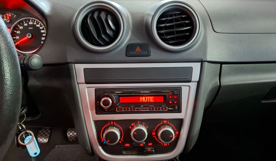 Volkswagen Gol Trend 1.6 PACK I Hatchback 2012