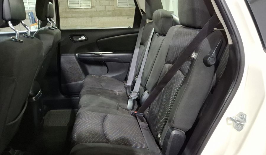 Dodge Journey 2.4 SE 7 PASAJEROS Suv 2016