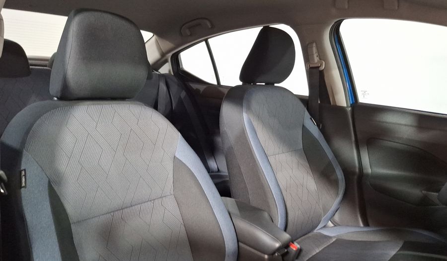 Nissan Versa 1.6 ADVANCE CVT Sedan 2025