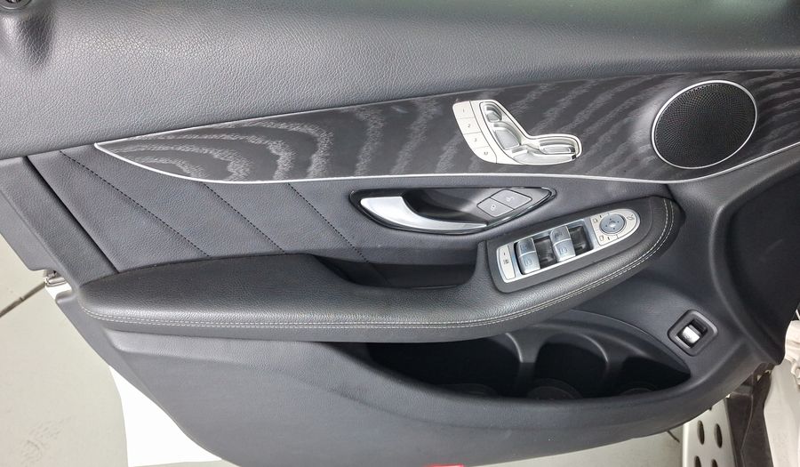 Mercedes Benz Clase Glc Coupe 2.0 GLC 300 COUPE AVANTGARDE AUTO 4WD Suv 2019