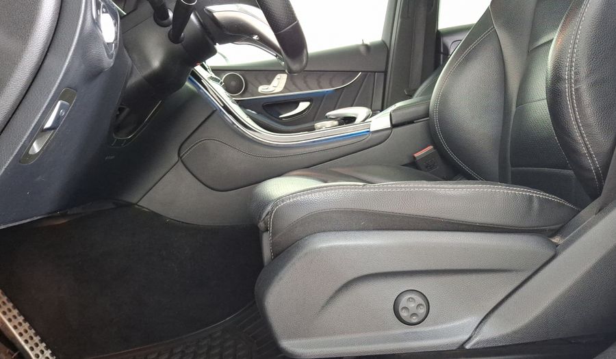 Mercedes Benz Clase Glc Coupe 2.0 GLC 300 COUPE AVANTGARDE AUTO 4WD Suv 2019