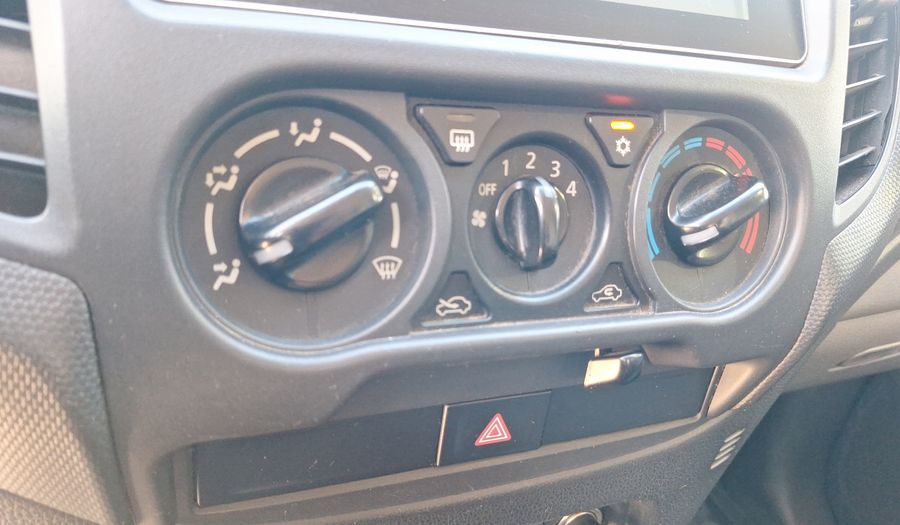 Mitsubishi L200 2.4 TD WORK DC CR Pickup 2019