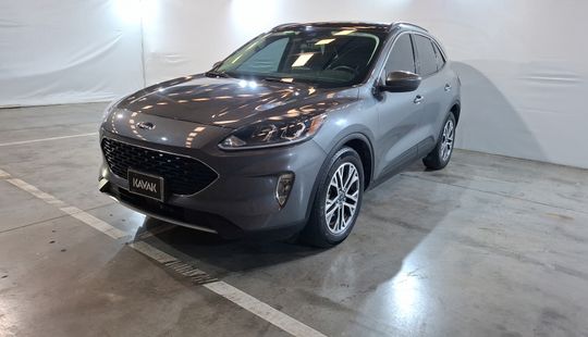 Ford • Escape