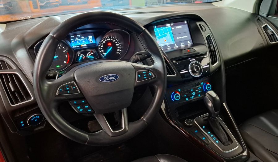 Ford Focus Iii 2.0 TITANIUM AT Hatchback 2017