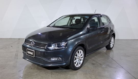 Volkswagen • Polo