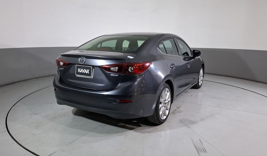 Mazda 3 2.5 SEDÁN S TA Sedan 2015