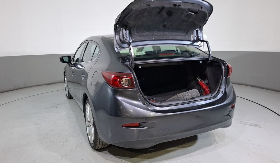 Mazda 3 2.5 SEDÁN S TA Sedan 2015