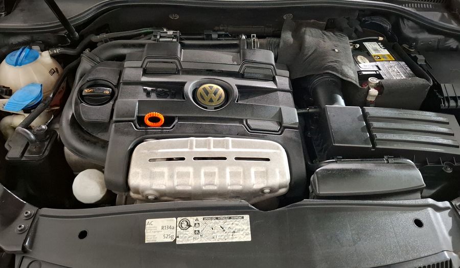 Volkswagen Golf 1.4 TURBO MT Hatchback 2013