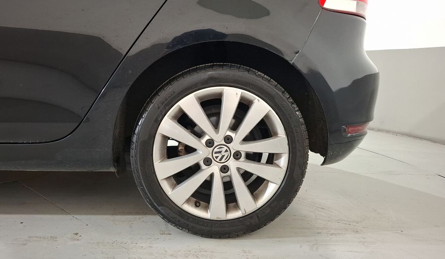 Volkswagen Golf 1.4 TURBO MT Hatchback 2013
