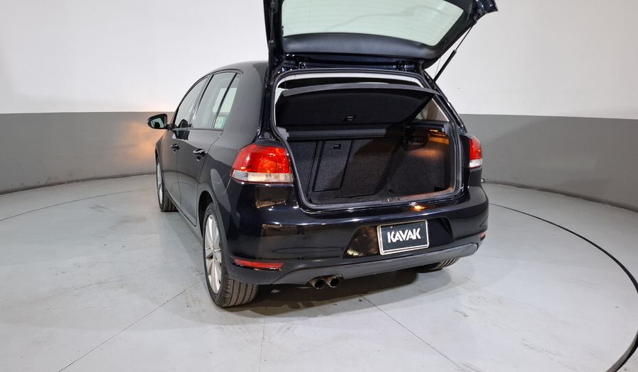 Volkswagen Golf 1.4 TURBO MT Hatchback 2013