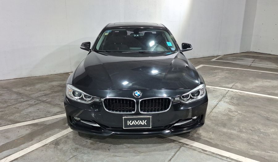 Bmw Serie 3 2.0 320IA SPORT LINE Sedan 2015